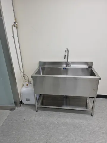 식당업소용싱크대 시공 완료 사진